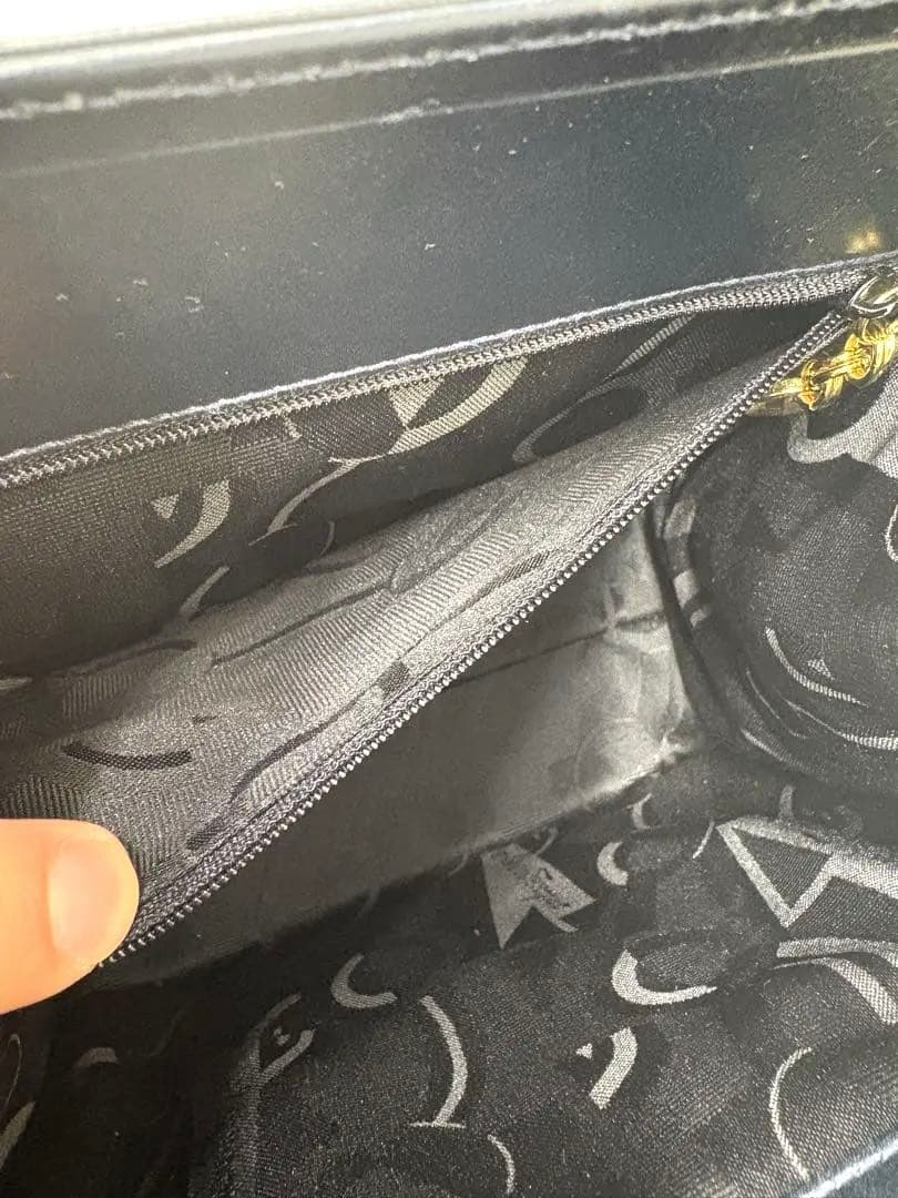 フェラガモ ヴァラリボン 2wayバッグ　ブラック　✨絶版入手困難✨　保存袋付き