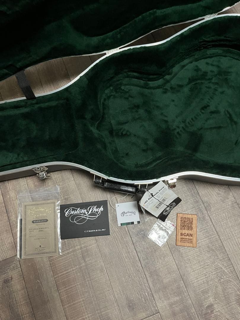 【未使用に近い】MartinCTM 000-28 Premium Adiron