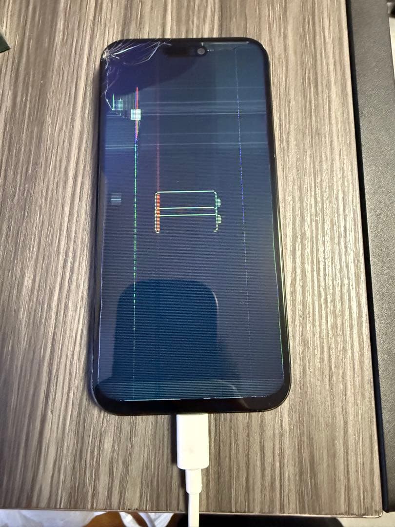 Apple iPhone 15 Pro Max 512GBスペースブラック 本体