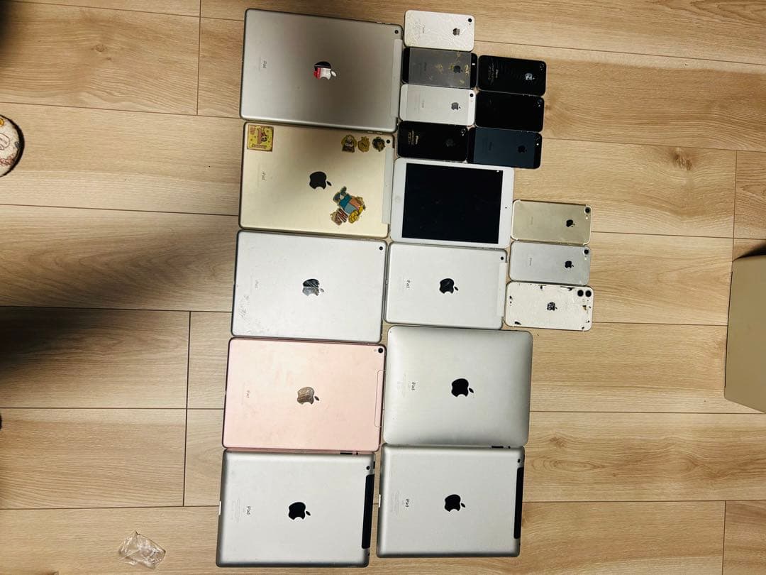 iPadとiPhoneのセット ジャンク