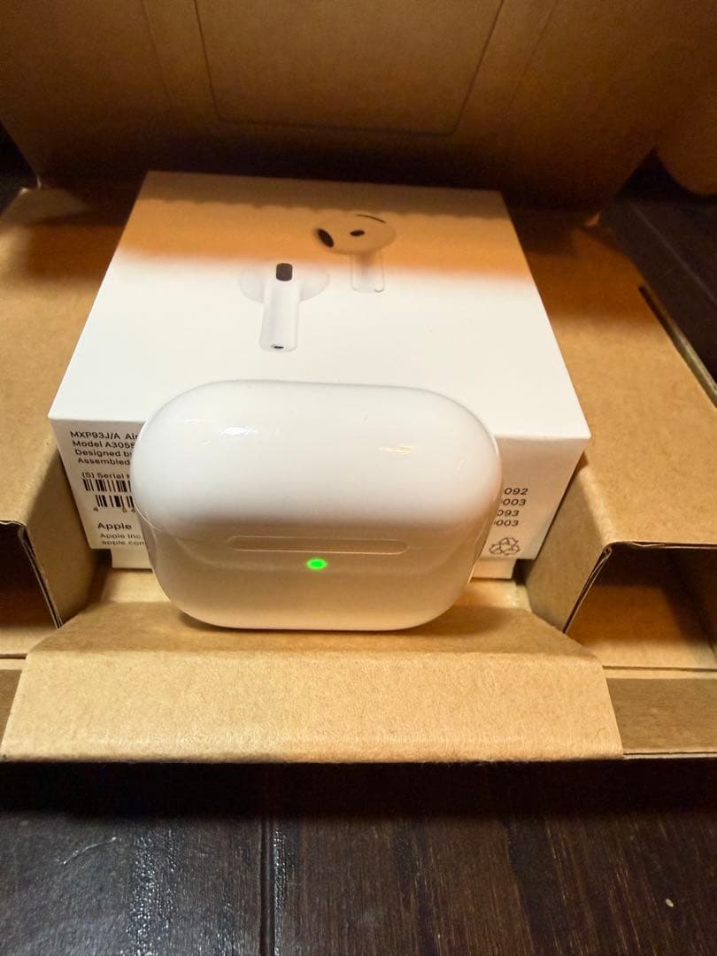 AirPods 4 本体 アクティブノイズキャンセリング搭載モデル