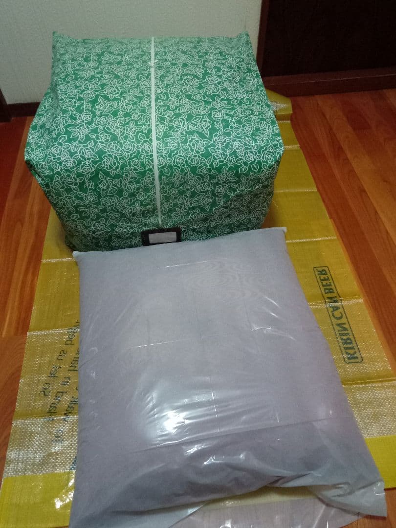 座布団　生地絹100% 京都西川　5枚組