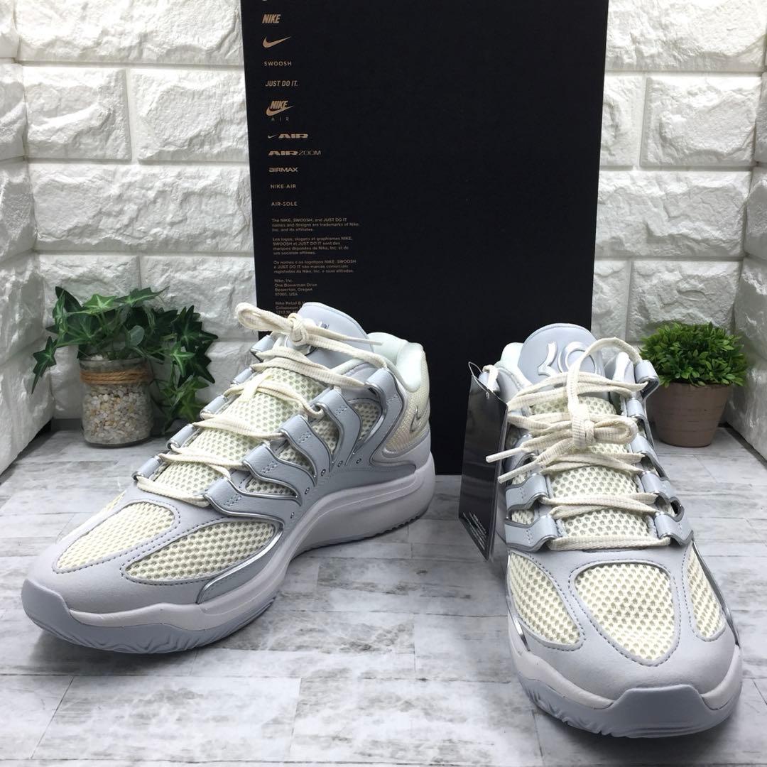 【タグ付未使用】ナイキ KD18 バスケットシューズ ホワイト27cm