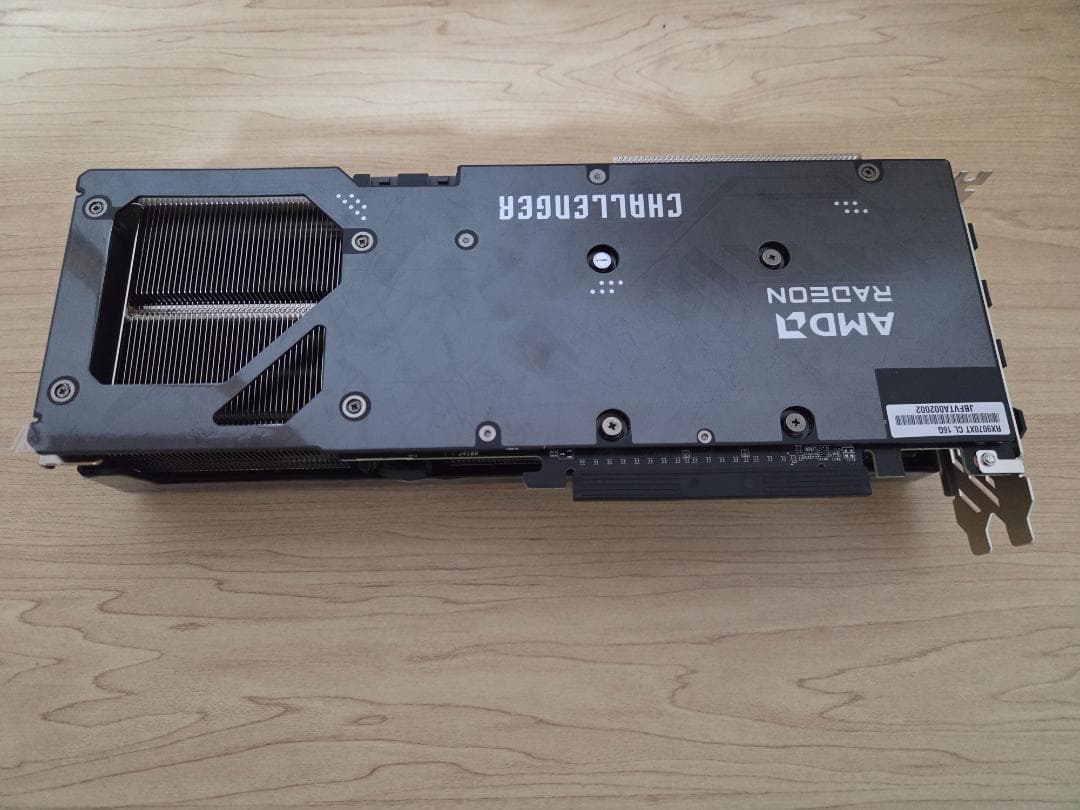 グラフィックボード・グラボ・ビデオカード Asrock Radeon RX 9070 XT Challenger 16GB