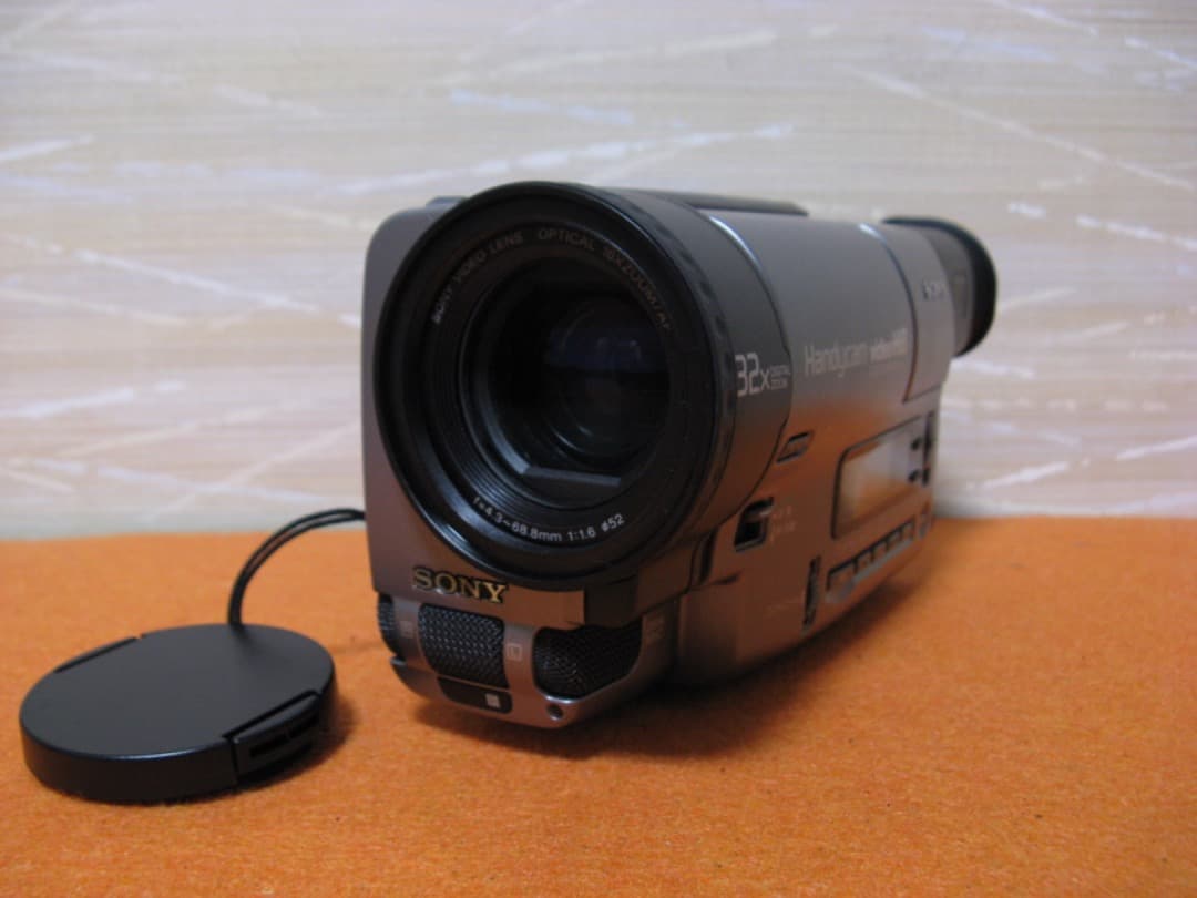 動作OK❗️SONYのHi8/8ミリビデオカメラCCD-TR3000/フルセット