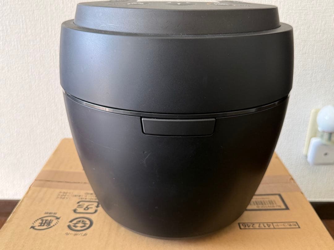 MITSUBISHI NJ-BW10F-B 本炭釜 紬