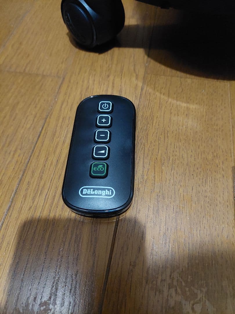 デロンギ　マルチダイナミックヒーターMDHU09−BK DeLonghi