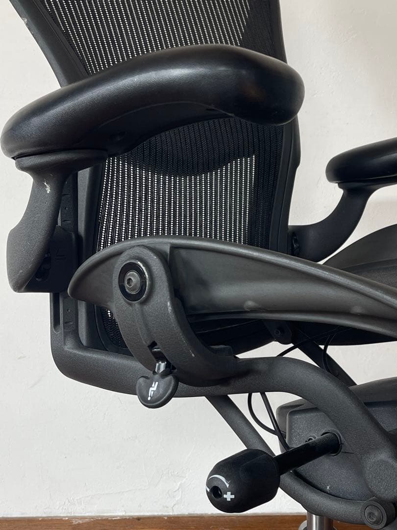 ハーマンミラー アーロンチェア Bサイズ フル装備 ランボーサポート