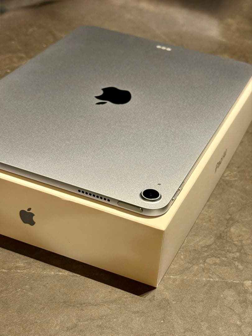 iPadAirM2 11インチ Wi-Fi 128GB 本体 ブルー