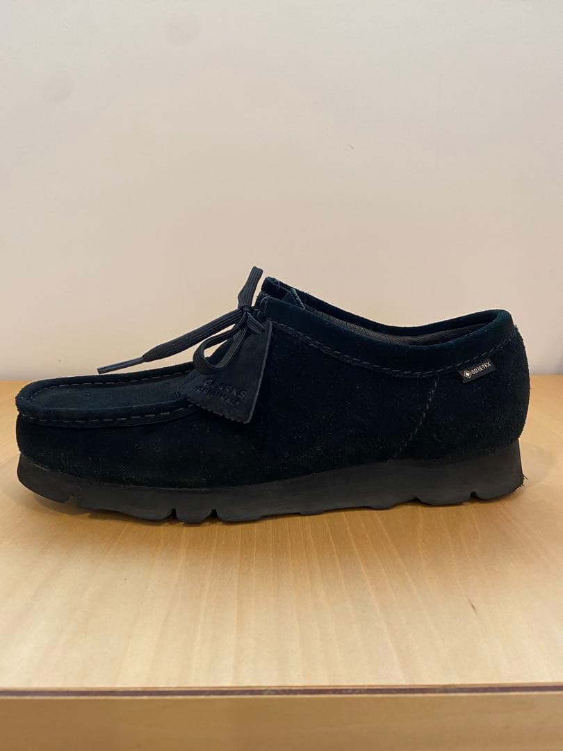 靴 CLARKS WallabeeGTX