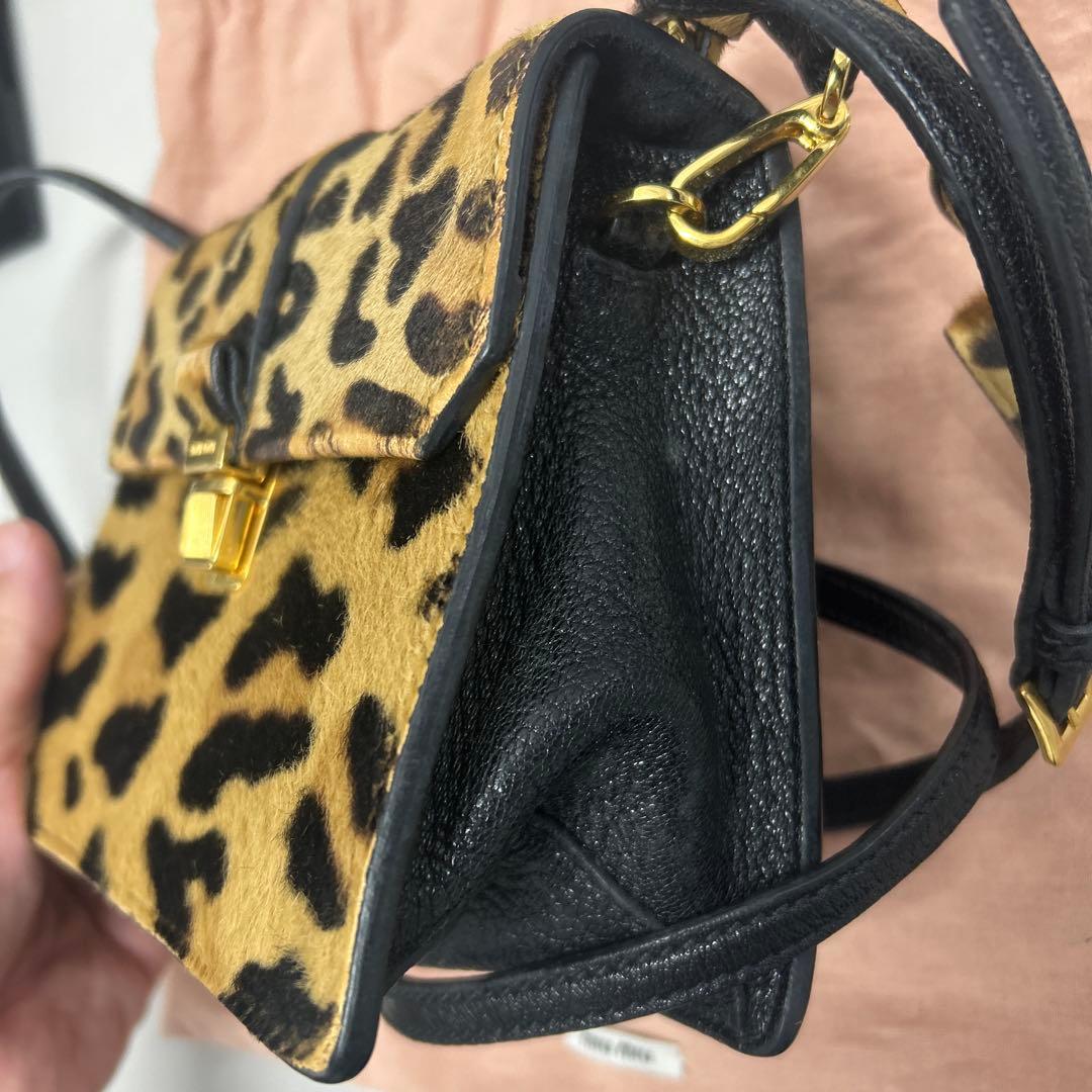 miu miu ヒョウ柄 ショルダーバッグ