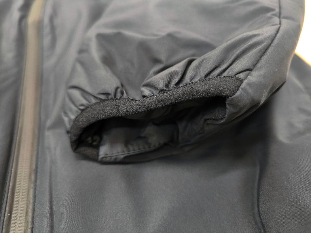 【新品タグ付き】tilak ティラック　スバルバードジャケット　最新モデル