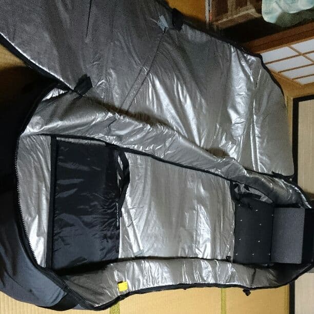 DAKINEサーフボードケース