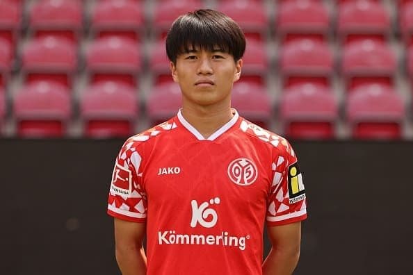 川崎颯太【新品】XLサイズ【公式】マインツ 24番 川崎颯太 ホームユニフォーム