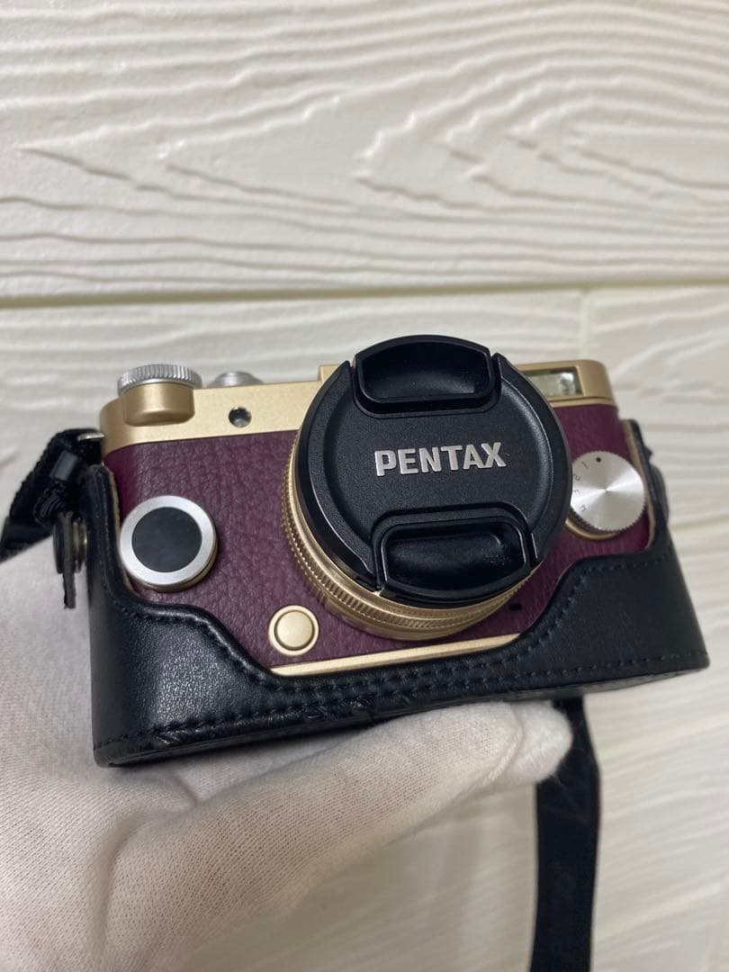 【美品】PENTAX ミラーレス一眼 Q-S1 ゴールド レザー