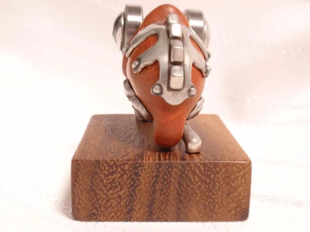 金木工房 カメレオン チャクテビガ 置き物 キーホルダー