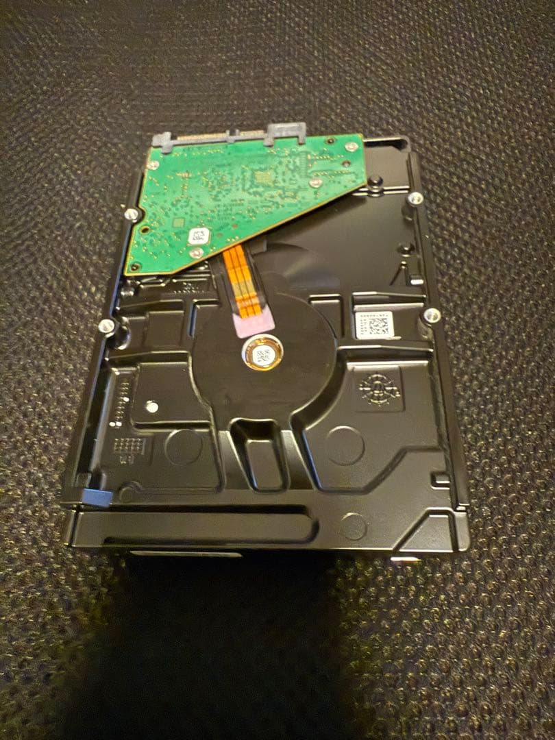 Seagate Barracuda 8TB 内蔵型HDD ①