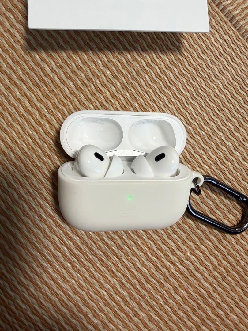 k-k AirPods pro2 本体 ホワイト 付属品付き