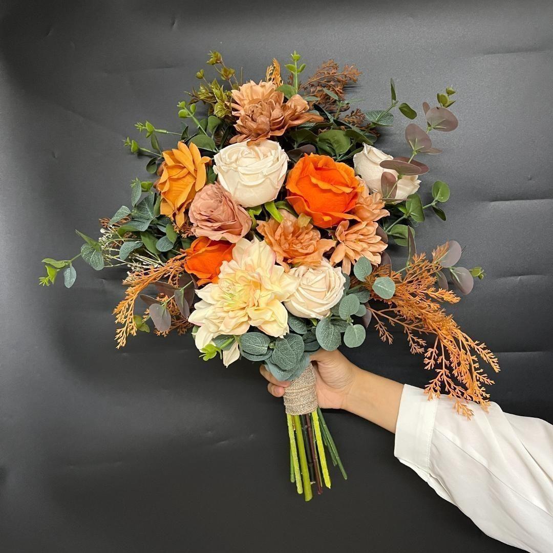 春婚におすすめ 2点セット ウェディングブーケ 明るいオレンジ 高級造花