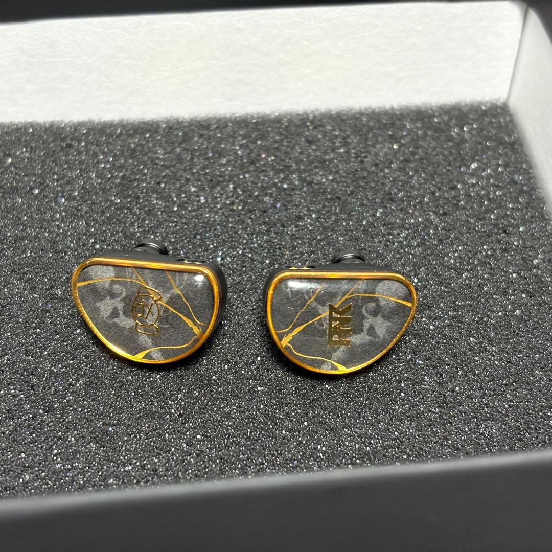 Hi-Unit 003-pnk イヤホン ピエール中野モデル 有線ピヤホン5