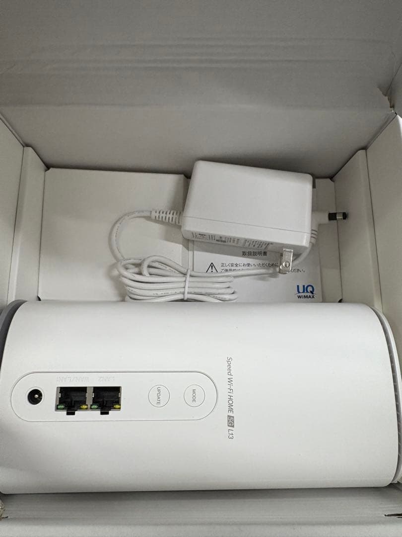 Speed Wi-Fi  5G L13 本体