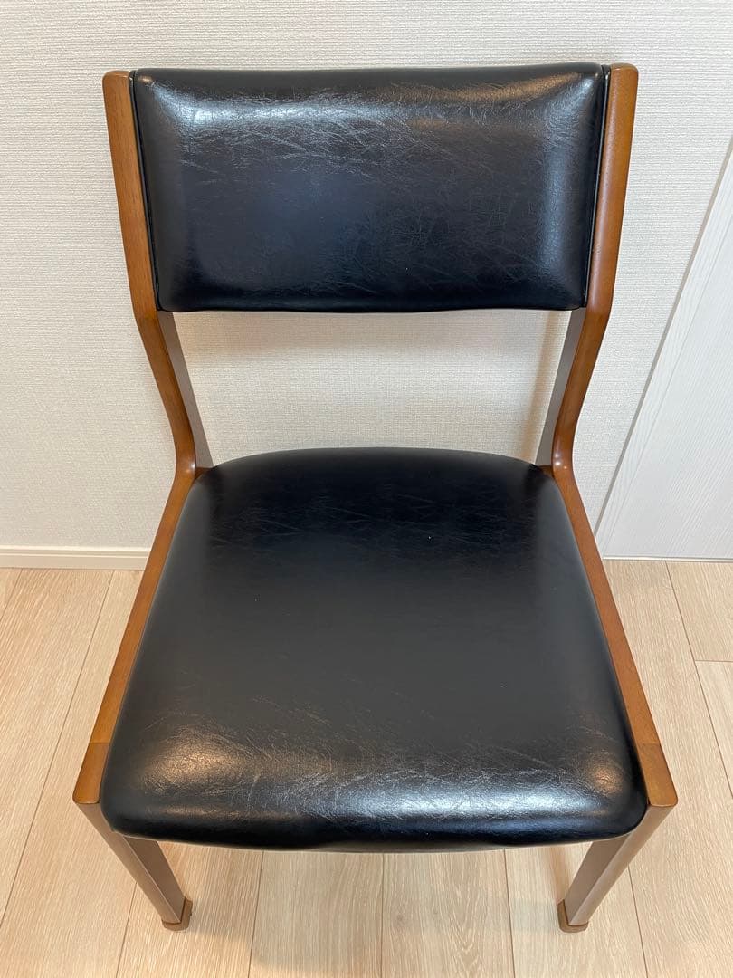 カリモク60 ｜アームレスダイニングチェア ブラック｜正規品