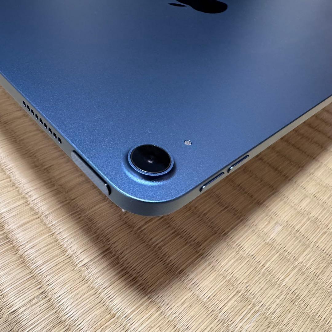 iPad Air 第5世代 Wi-Fi 64GB MM9E3J/A ブルー 中古