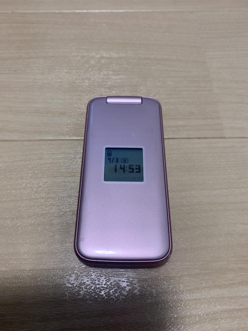 docomo らくらくホン F-01M　ピンク