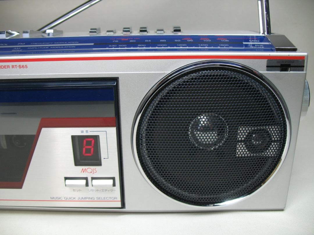 東芝 ラジカセ★ BOMBEAT mini RT-S65★中古難あり