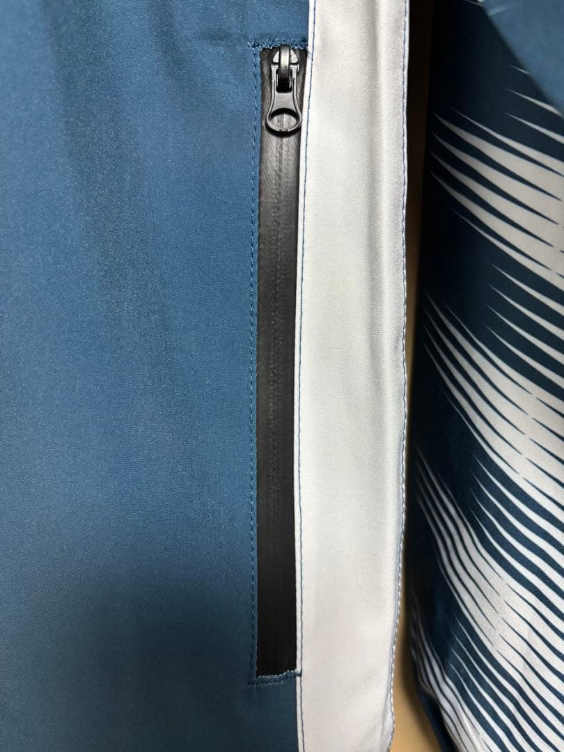 ジョガボーラ　ストレッチジャージ上下