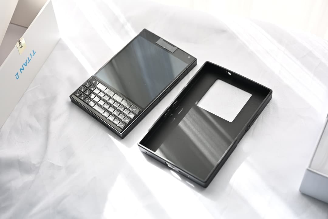 おまけ付き　Unihertz Titan 2 ブラック 美品