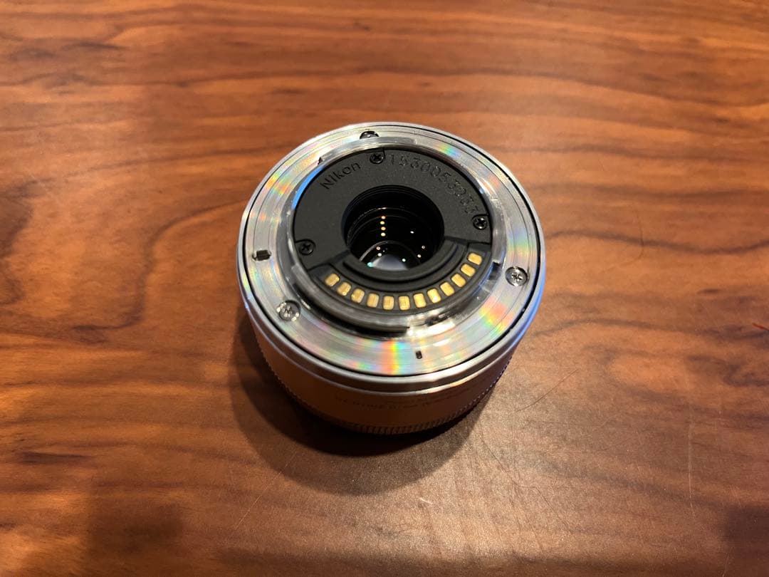 Nikon 1 J5 ダブルレンズキット（SDカード無し）