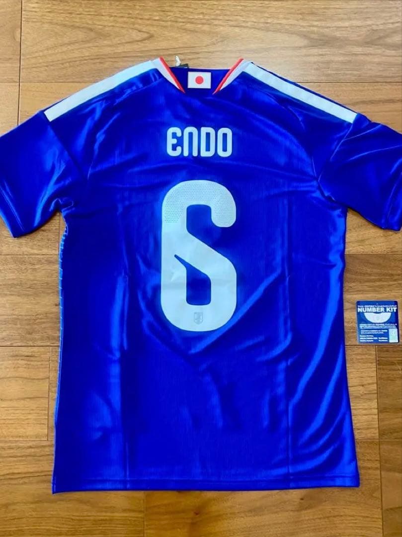 サッカー日本代表2026ユニフォーム 遠藤航 ６　正規品オフィシャルショップ購入