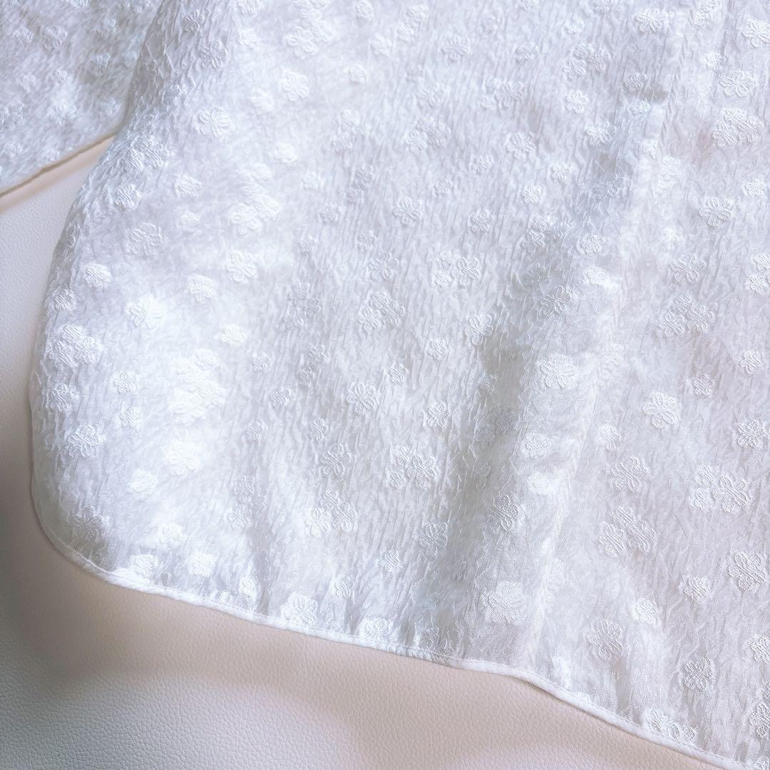 10ki_4145　hyeon ヘヨン　シアージャガードブラウス　ホワイト