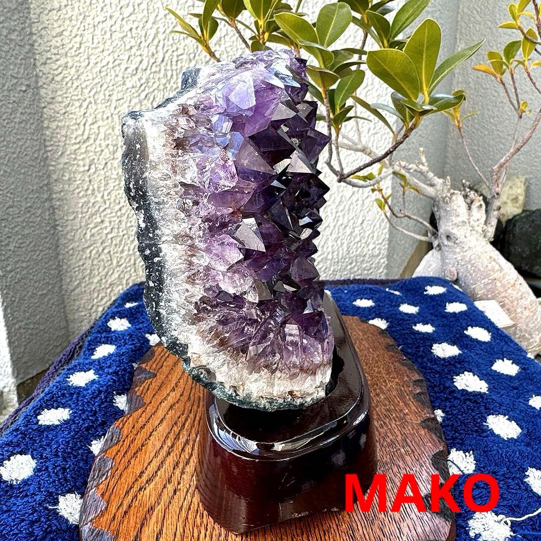 M1888☆アメジストクラスター2.2Kg☆ブラジル産☆天然石☆N60107