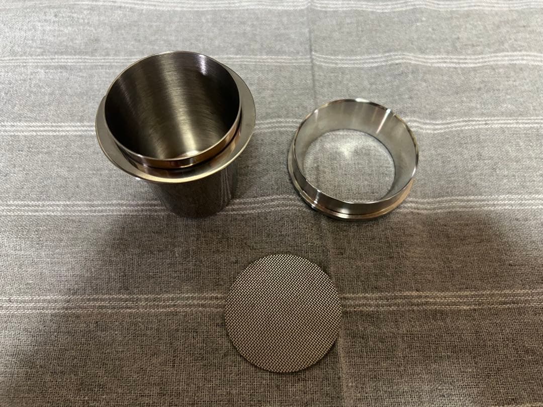 DeLonghi デディカ　アルテ