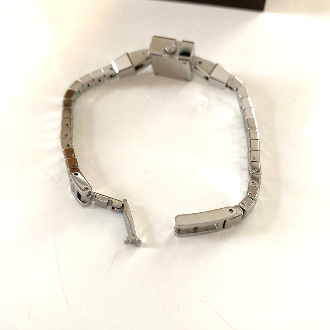 再値下げ！　美品⭐︎ グッチ GUCCI 　スクエア型時計 シルバー