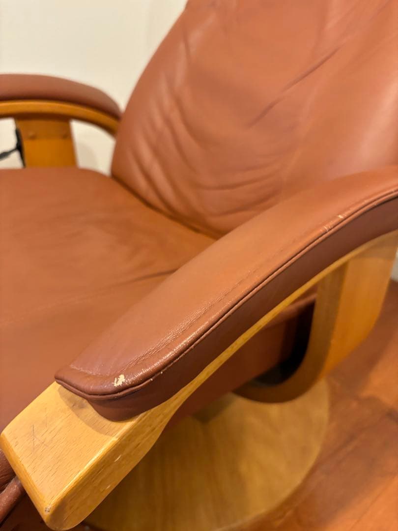 早い者勝ち　KEBE France Bed フランスベッド　本革 チェア