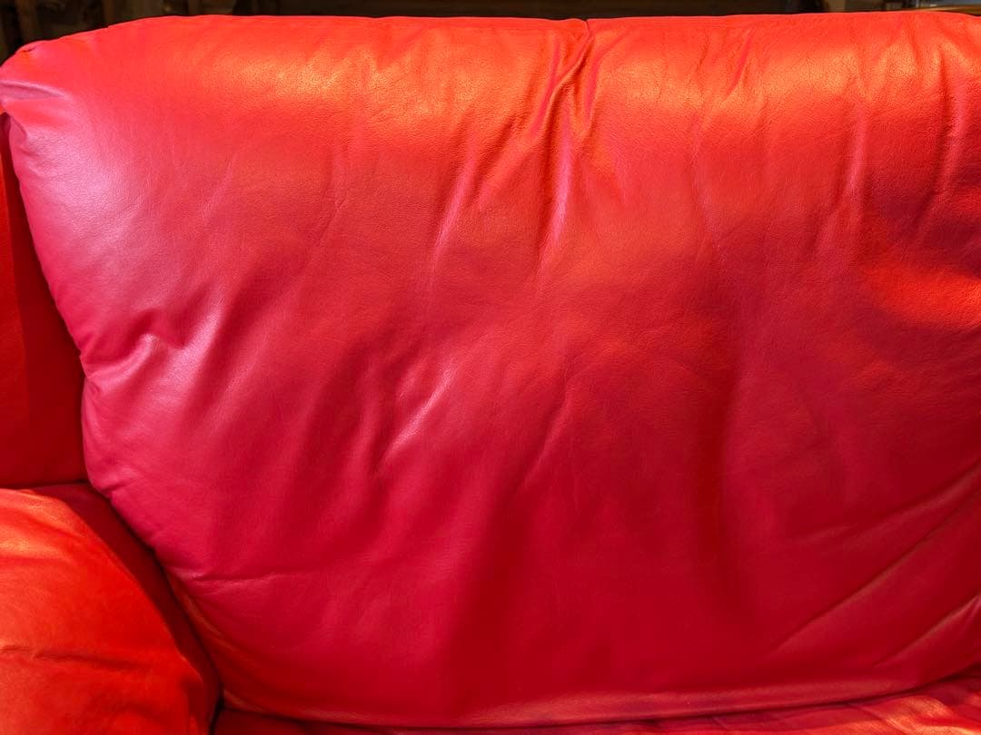 カウチソファ　レッドソファ　3P　モダン　クラシック　シンプル　レザー　IG