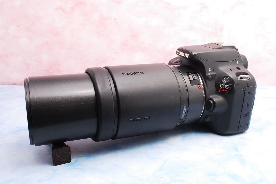 Canon Kiss X7★一眼レフカメラ★手ぶれ標準＆超望遠★バッグ付