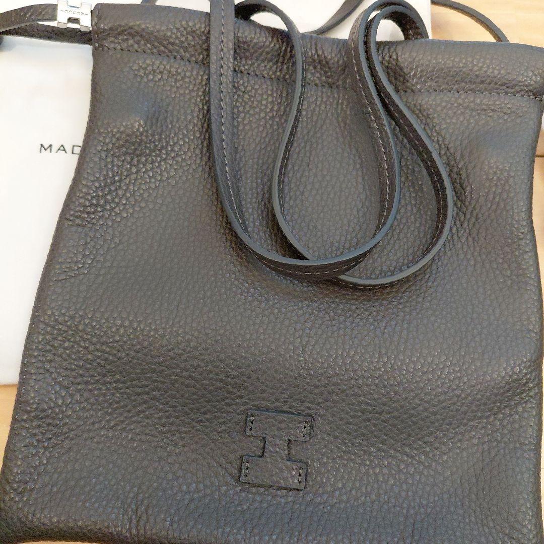 IACUCCI グラネッロ【新品】ダークグレー レザー ショルダーバッグ