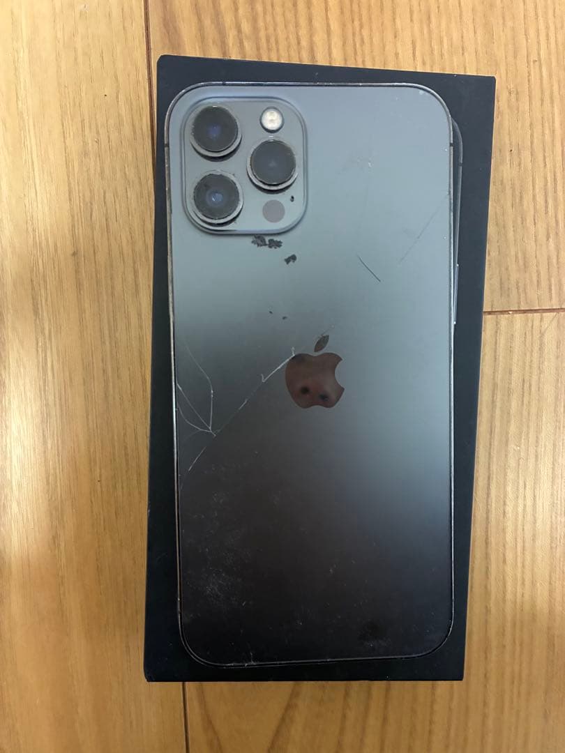 iPhone12 ProMax 256gb 背面割れ
