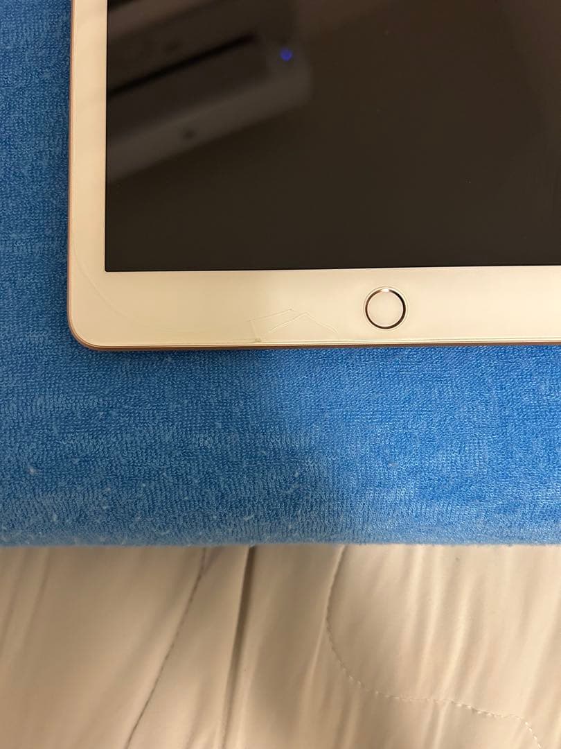 超美品 iPad 第6世代