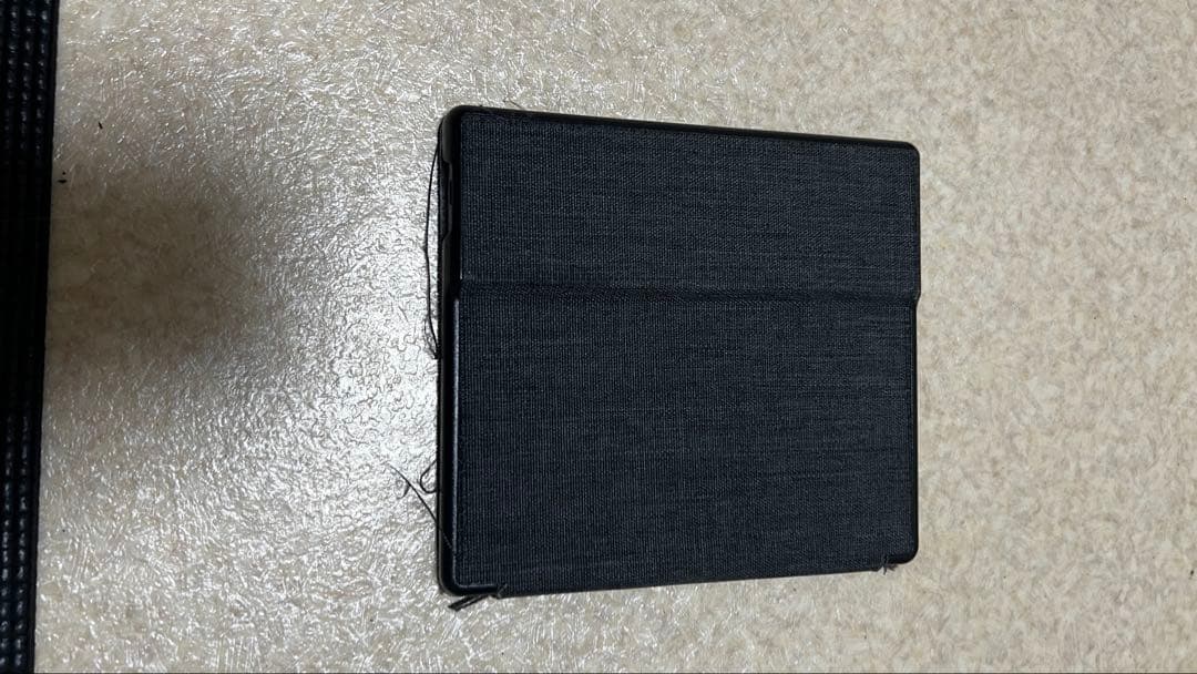 り*ゃ様 【美品】Kindle Oasis 第10世代 wifi 32GB 広告