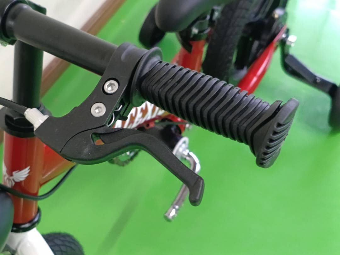 新品未使用 3in1 子供自転車 キックバイク12インチ Red色