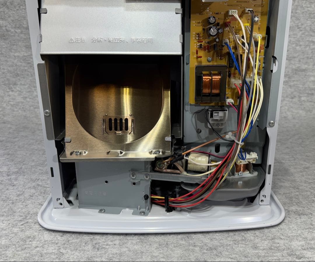 (美品)ダイニチ 石油ファンヒーター FW-3222NC