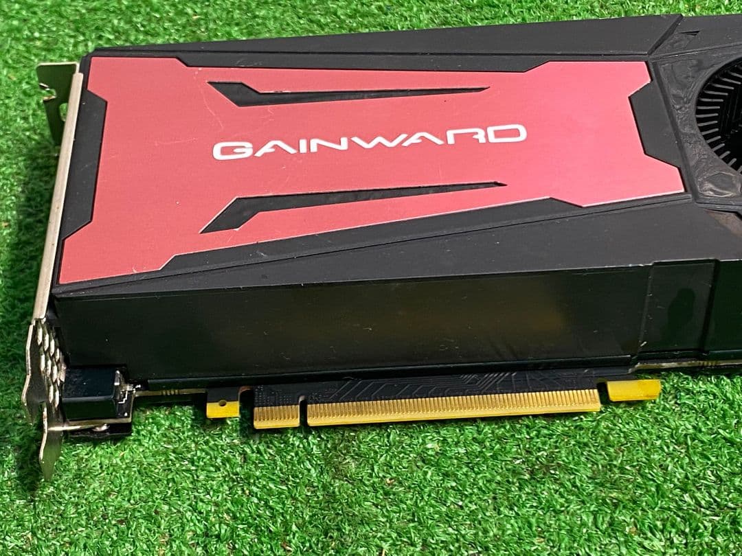 GAINWARD GeForce GTX1080ti赤黒動作未確認