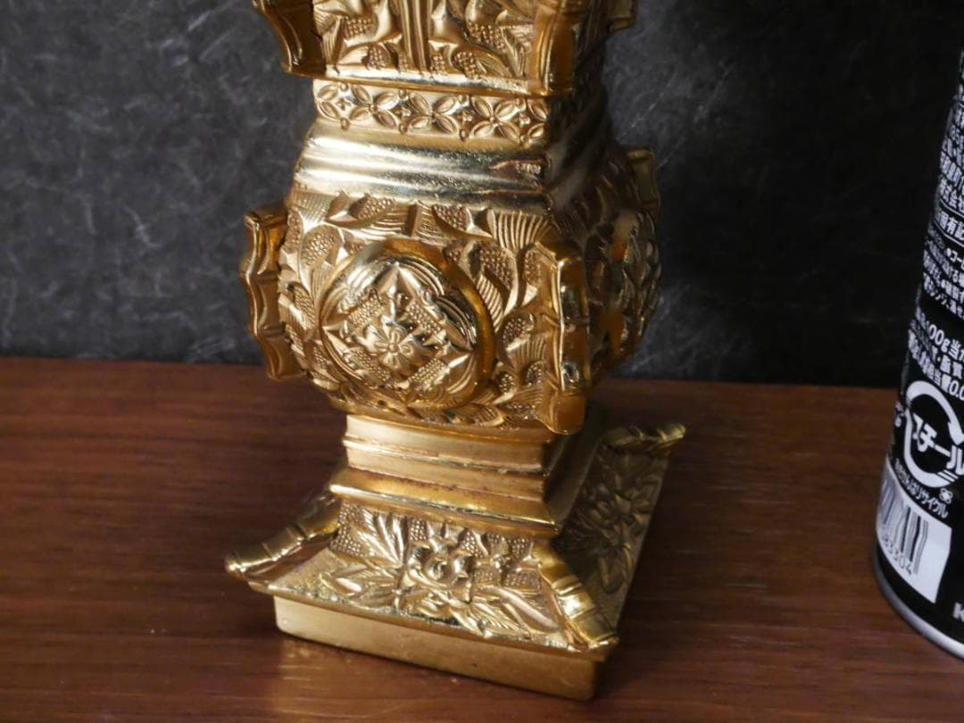 限定値下　収集品　国産最高級深彫真鍮仏具　花瓶　花立　セラミックコート付4689