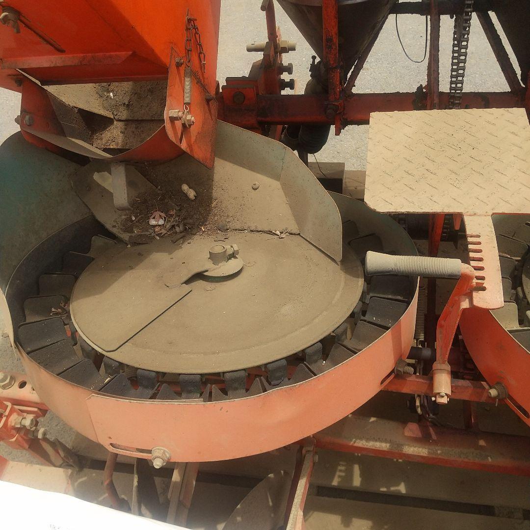 十勝農機 馬鈴薯播種機