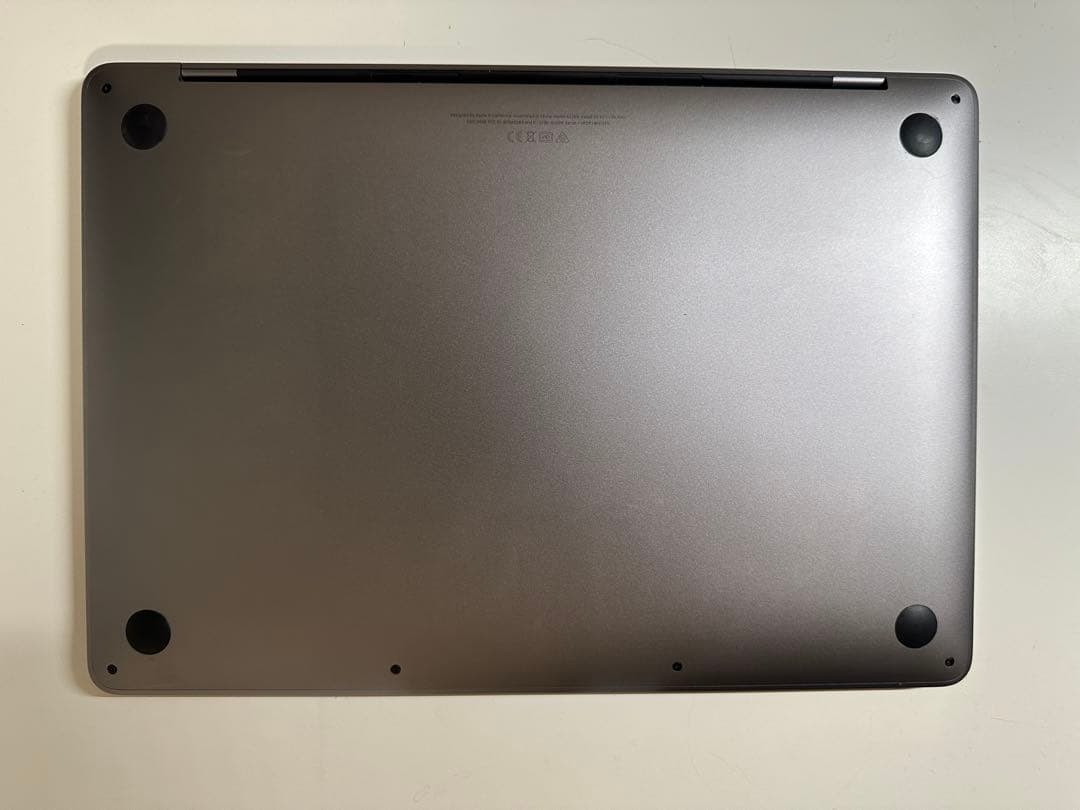 Apple MacBook Pro 13インチ　最終値下げ